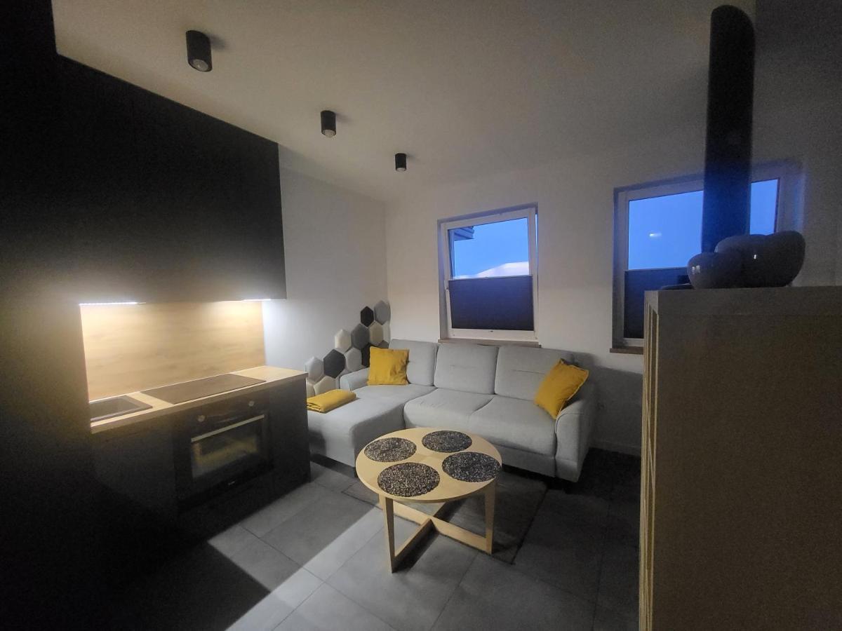 Klif 3 Mini-Apartament Warka Exterior photo